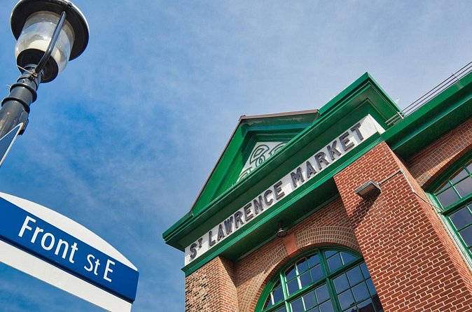 Toronto Local Beer Tour: 2 Beers at 2 Unique & Historical Pubs - Walking, weather, and the practical details