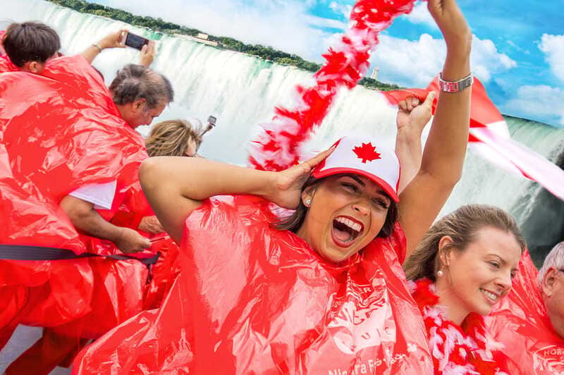 Toronto: Niagara Falls Day Tour with Boat Tour Option - Who should book this day tour?