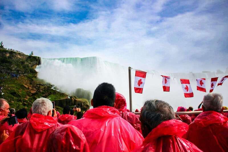 Toronto: Niagara Falls Day Tour with Optional Boat Cruise - Key Points at a Glance