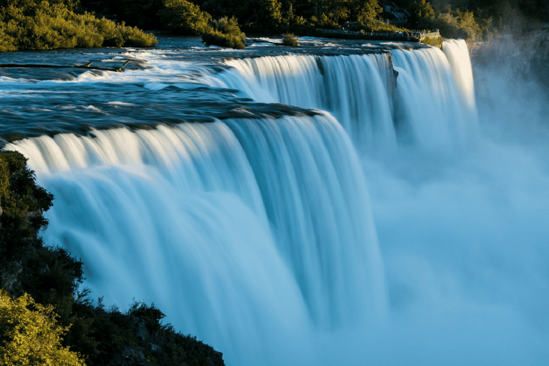 Toronto, Niagara Falls & Thousand Islands 3-day Tour from NY - Toronto in one afternoon and evening