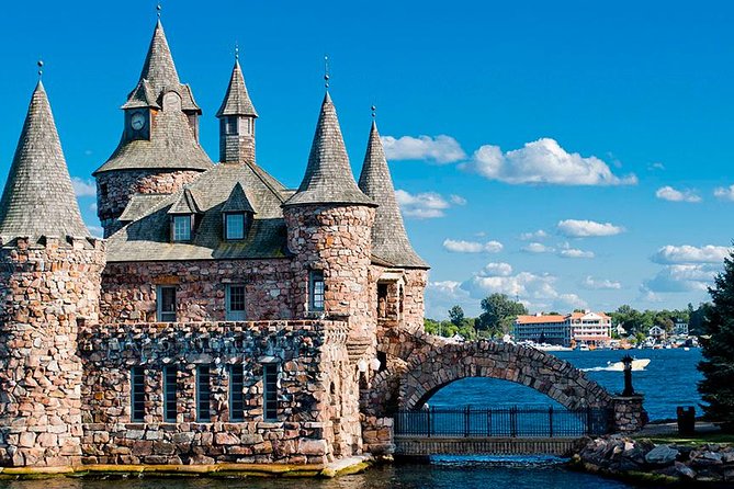 Toronto, Niagara Falls & Thousand Islands VIP 2–Day Trip - How much driving should you expect?