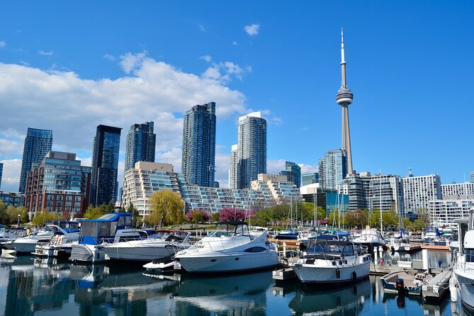 Toronto Private Custom Tour with a Local Highlights & Hidden Gems - St. Lawrence Market and Toronto’s Food Traditions