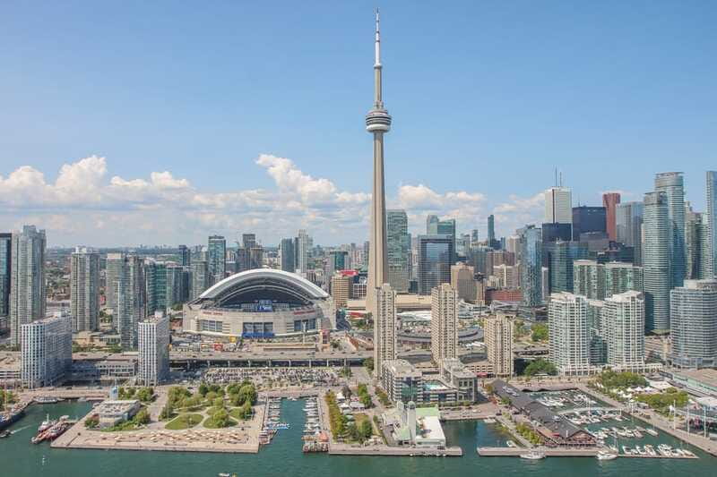 Toronto: Private Helicopter Tour for Two - What the 15-minute flight feels like in practice