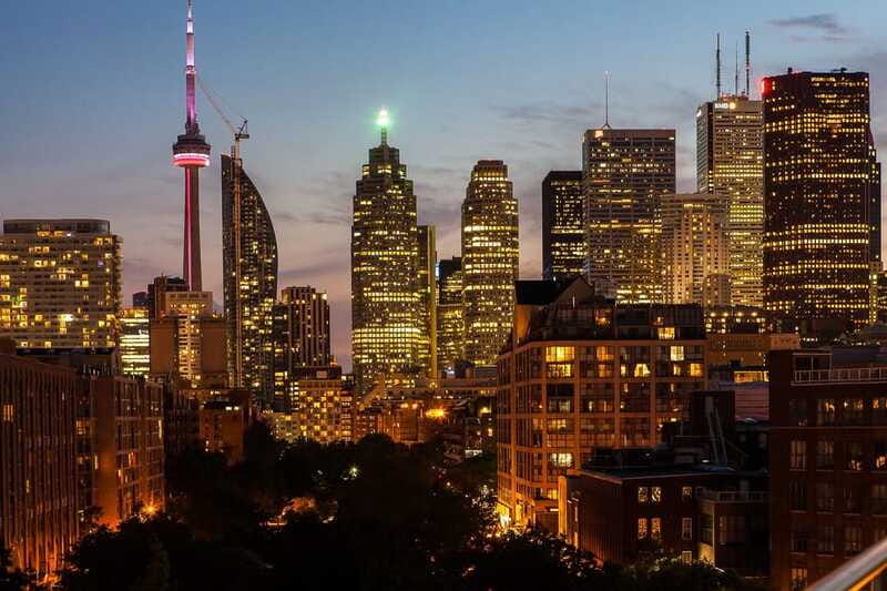 Toronto: Private Walking Tour with a Local - Who will get the most from this walk?