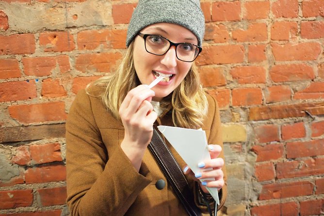Toronto's First Food Tour: Taste the World in Kensington Market - Dietary needs, weather, and comfort