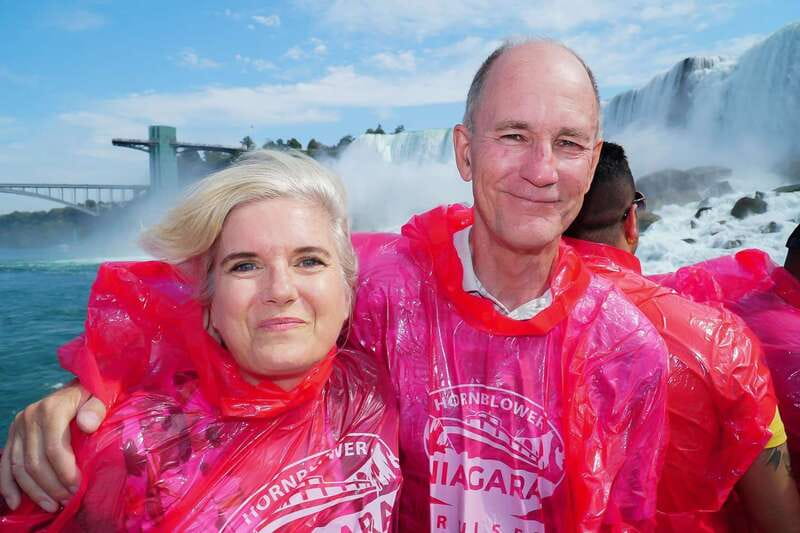 Toronto: Splendours of Niagara Falls Small Group Tour w/Boat - Queenston Heights begins the sightseeing