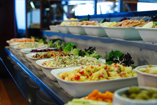 Toronto to Niagara Falls Day Tour with Boat Cruise and Lunch - Lunch at Secret Garden Restaurant