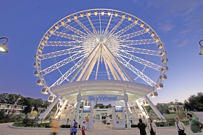 Toronto to Niagara Falls Tour with Skywheel & Fallsview Dinner - The long ride from Toronto, made easier