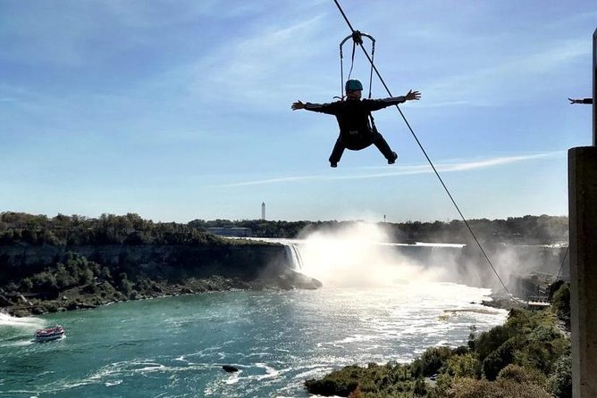 Tour to Niagara Falls from Toronto - Queenston Heights and the Niagara Parkway