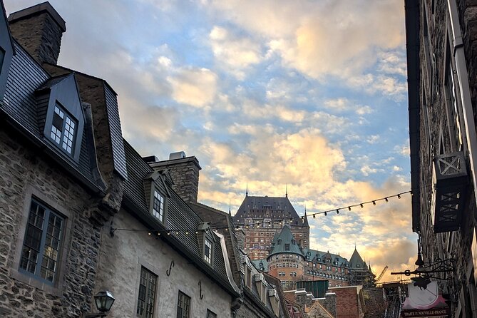 Uncover Old Quebec: Fun Walking Tour of the City with Local Guide - Terrasse Dufferin and Château Frontenac