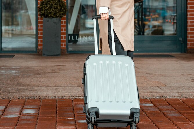 Vancouver All Day Luggage Storage - The Biggest Issue: Finding the Right Person