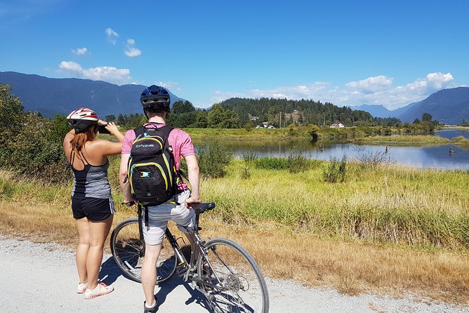 Vancouver Biking and Hiking Tour including Lunch - Cycling through Pitt Meadows and the Fraser Valley