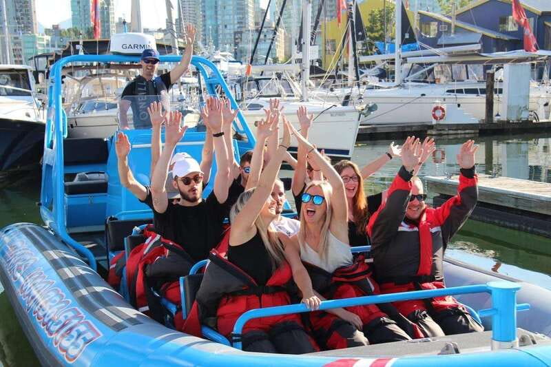Vancouver: Boat to Bowen Island on UNESCO Howe Sound Fjord - Seal colonies from a small Zodiac
