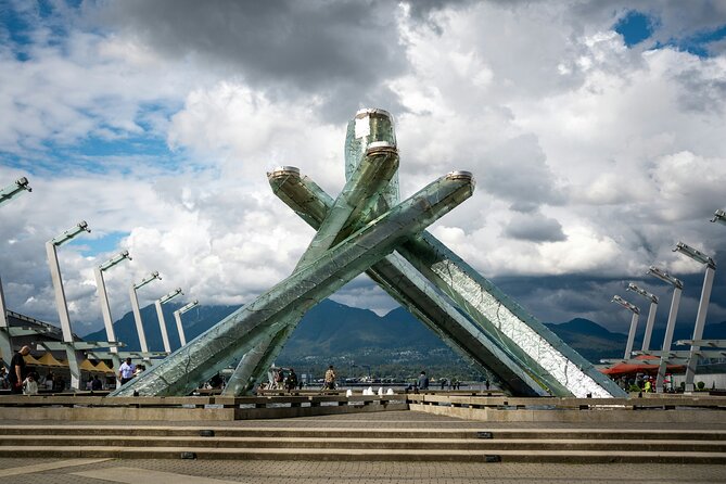 Vancouver City Highlights - Private Tour up to 14 guests - Prospect Point and the Lions Gate Bridge