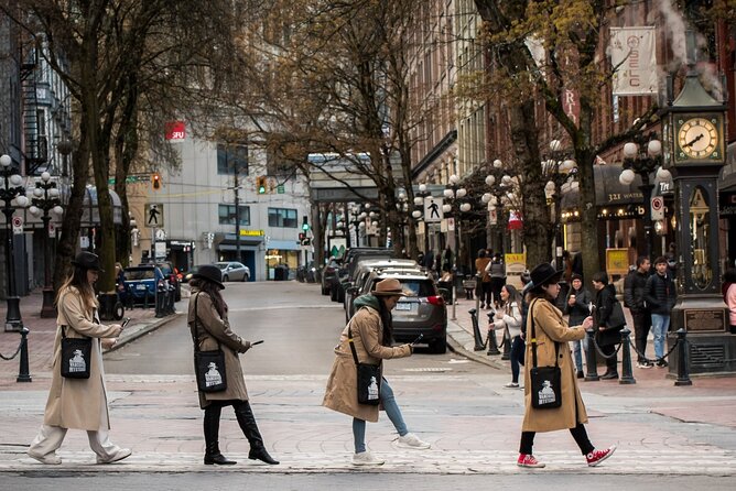 Vancouver City Sightseeing Adventure: a murder mystery in Gastown - Cafés, squares, and the clue hunt