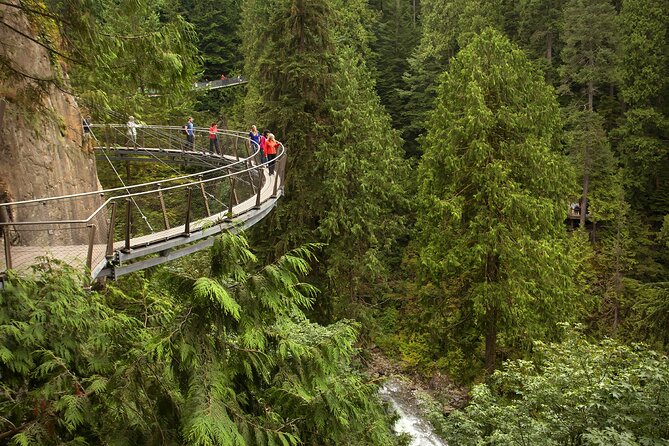 Vancouver City Sightseeing Tour: Capilano Suspension Bridge & Vancouver Lookout - Pickup times and the six-and-a-half-hour rhythm