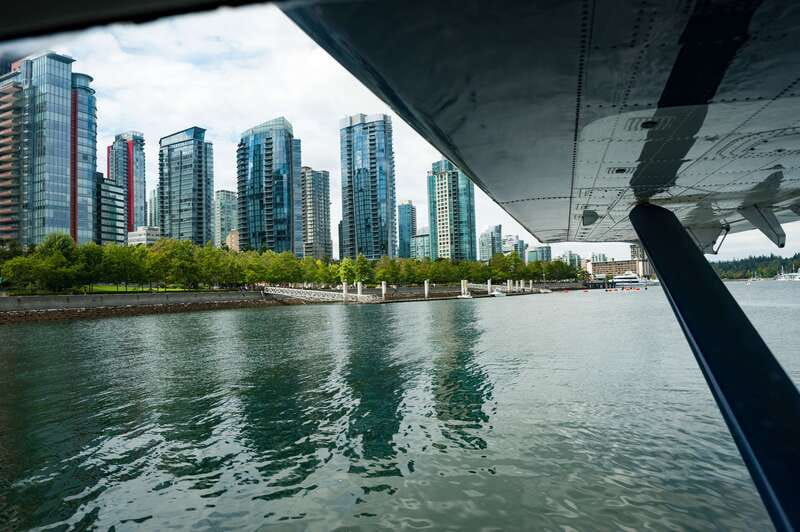 Vancouver: Extended Scenic Panorama Seaplane Tour - Horseshoe Bay and the turn toward the islands