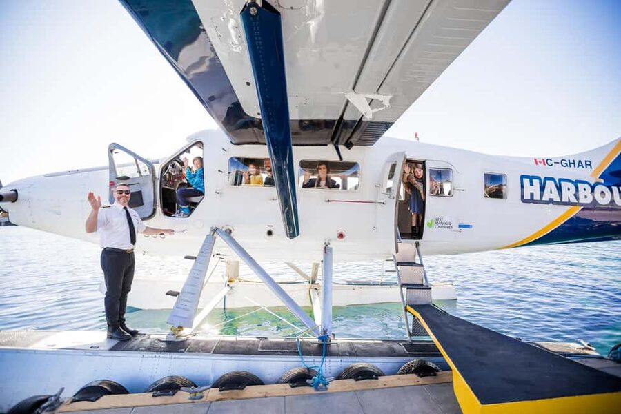 Vancouver: Extended Scenic Panorama Seaplane Tour - The first 20 minutes: Vancouver from above