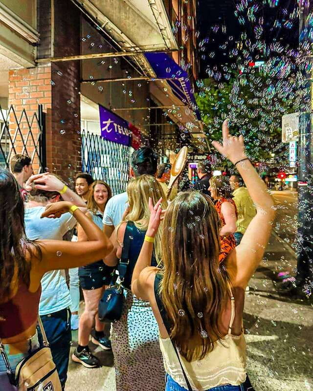 Vancouver: Gastown Pub Crawl - The Bingo Game Adds a Useful Twist