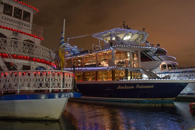 Vancouver Holiday Festive Dinner Cruises - Stanley Park and the Vancouver Seawall