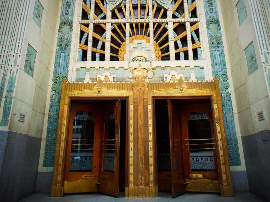 Vancouver Holiday History and Hot Chocolate Tour - Hotel Vancouver, Art Deco glamour, and preserved interiors