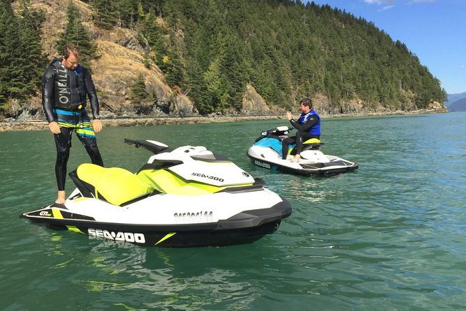 Vancouver Jet Ski Rental from Granville Island - Gear, fuel, and the boater’s license