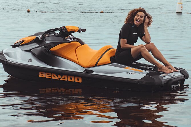 Vancouver Jet Ski Tour to Bowen Island (4 Hours) - Horseshoe Bay and the mountain-lined water