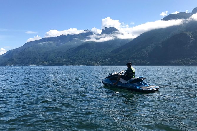 Vancouver Jetski Tour with Dinner on Bowen Island - Starting at Granville Island at 4:00 p.m.