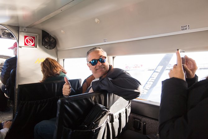 Vancouver Panorama Scenic Seaplane Tour - Takeoff From the Water