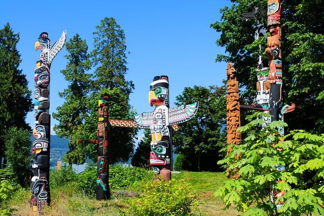 Vancouver Premium Tour: Capilano Bridge + Grouse Mountain Lunch - Weather, walking, and the real pace of the day