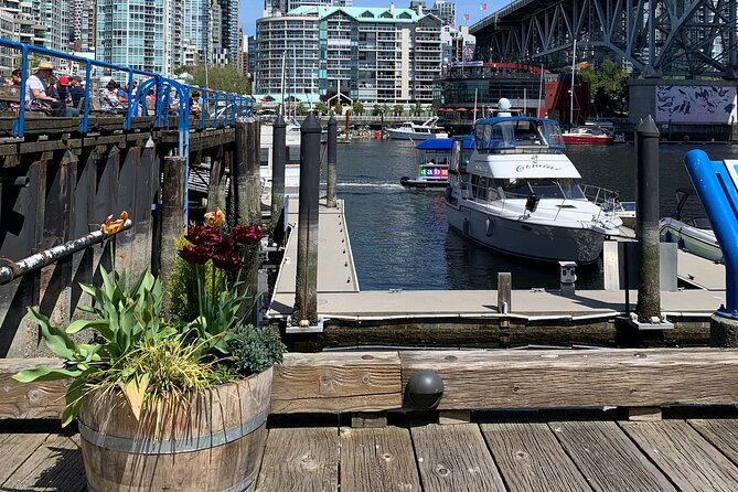 Vancouver's Finest Private Sightseeing Tour - The guide can make or break the day
