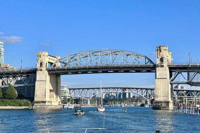 Vancouver Sightseeing Boat Cruise with Live Tour Guide - Stanley Park is best seen from the water