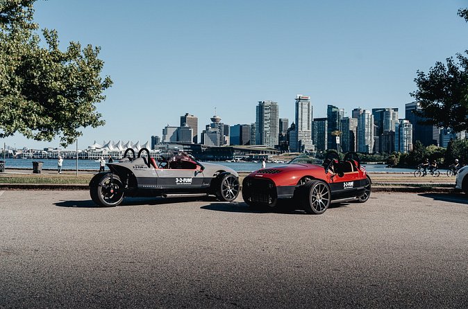 Vancouver Signature Highlights Open Air Roadster Tour - Crossing Burrard Bridge