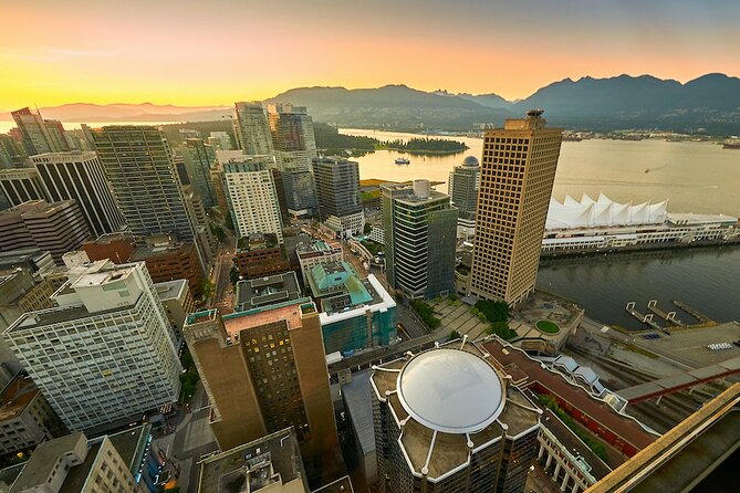 Vancouver Small Group Night Tour w/Capilano + Grouse Mtn Dinner - Capilano Suspension Bridge, 230 feet above the river