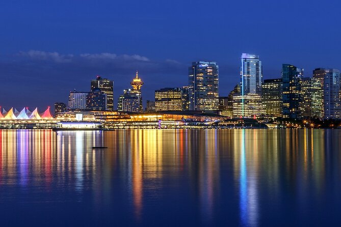 Vancouver Small Group Night Tour w/Capilano + Grouse Mtn Dinner - The Skyride to Grouse Mountain