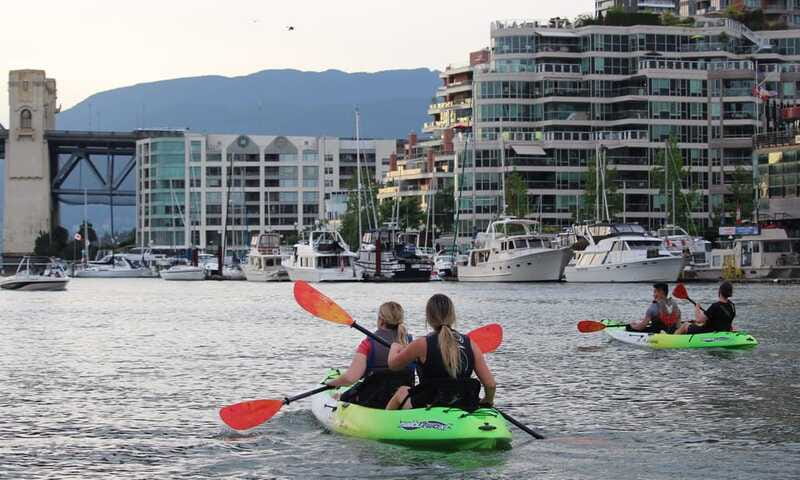 Vancouver: Smooth Classic Kayak Tour - Starting beside Granville Island