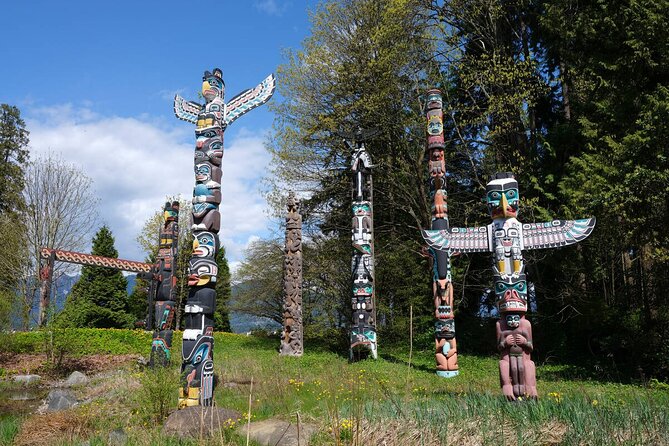 Vancouver Stanley Park 3 Hour Bike Tour - Two hours through Stanley Park’s forest and seawall