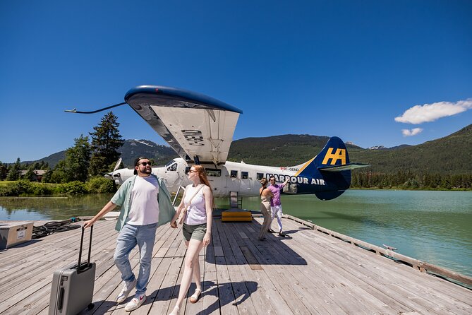 Vancouver to Whistler Scenic Seaplane Transfer: One Way - The views between Vancouver and Whistler