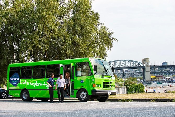 Vancouver Tour: Stanley Park, Granville Island & Capilano Bridge - Guides are the strongest part of the experience