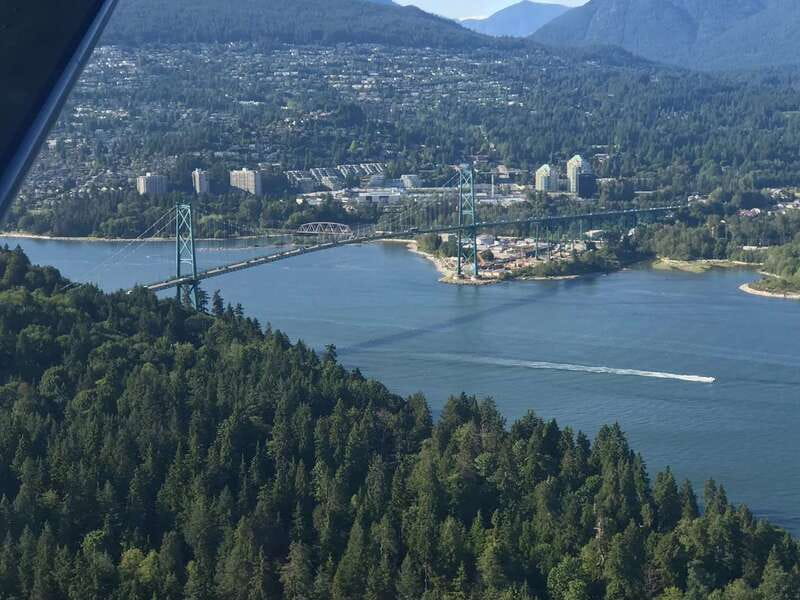 Vancouver: Victoria and Butchart Gardens by Seaplane - Leaving Vancouver by seaplane