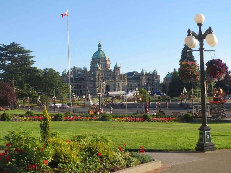 Vancouver: Victoria and Butchart Gardens by Seaplane - Practical advice before you book