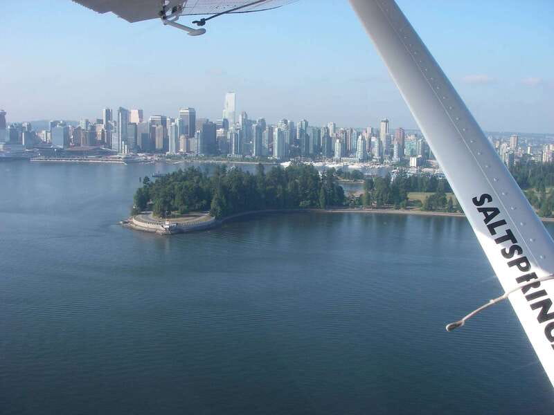 Vancouver: Victoria and Butchart Gardens by Seaplane - Arriving at Victoria’s inner harbor