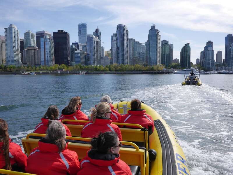 Vancouver: Waterfront Sightseeing Tour - City and Harbour - Why seeing Vancouver from the water matters