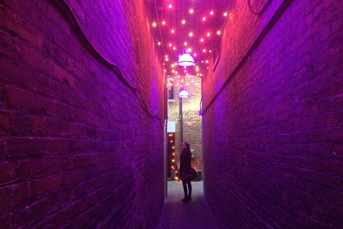 Victoria Alleyways and Ales Craft Beer Tour - Three local bites make the price easier to justify
