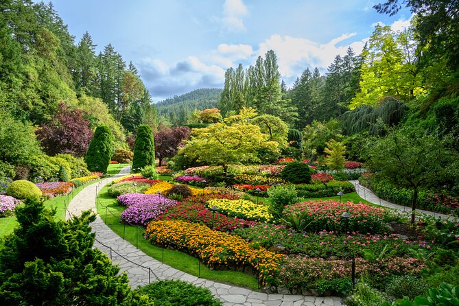 Victoria and Butchart Gardens, an Elevated Experience - Victoria’s Inner Harbour and two hours of free time