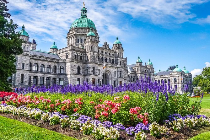 Victoria and Butchart Gardens Day Trip from Vancouver - Arriving in Victoria and getting your bearings