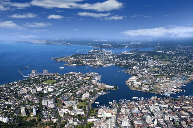 Victoria and Butchart Gardens Day Trip from Vancouver - Three hours to explore Victoria on your own