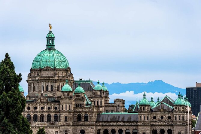 Victoria & Butchart Gardens Tour with Gulf Island Ferry - Exploring Victoria’s Inner Harbour