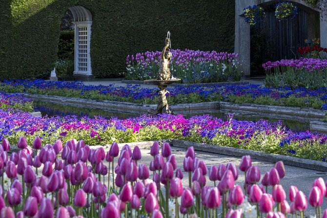 Victoria & Butchart Gardens Tour with Gulf Island Ferry - The main risk: a minimum group requirement