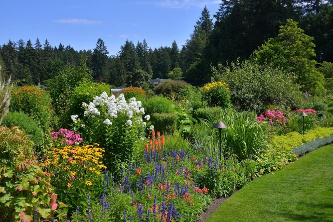 Victoria & Butchart Gardens Tour with Gulf Islands Cruise Ferry - Victoria in a short afternoon stop